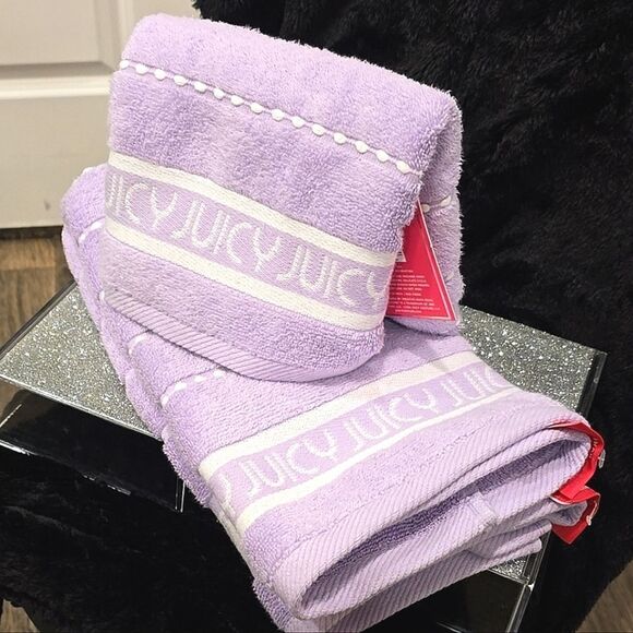 Juicy Couture JUICY Logo Etched Hand Towels - Picture 5 of 9